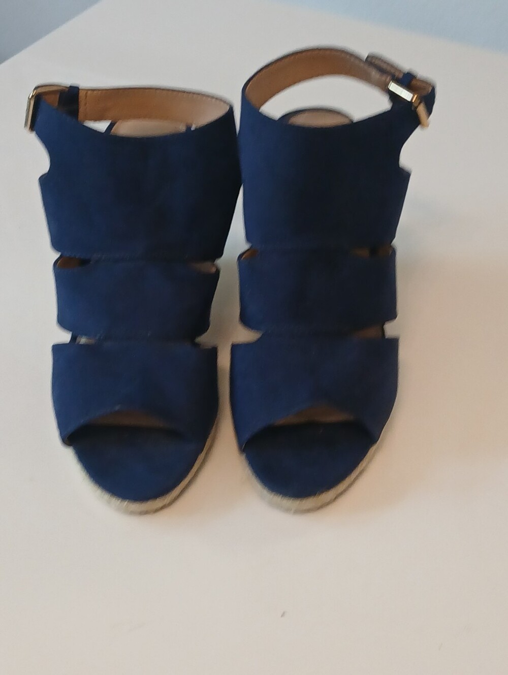 Apartment 9 Wedge Sandal Size 8.5